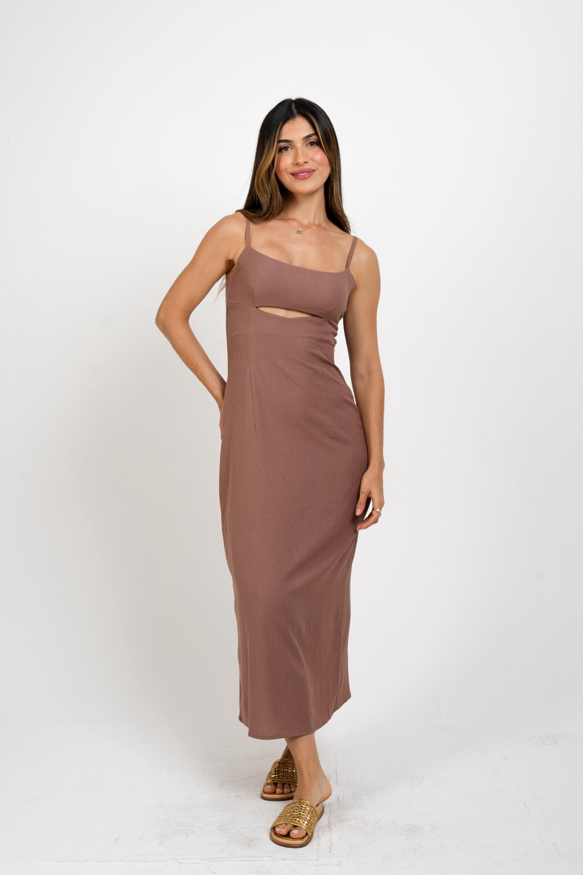 VESTIDO MIDI BABI MOCHA