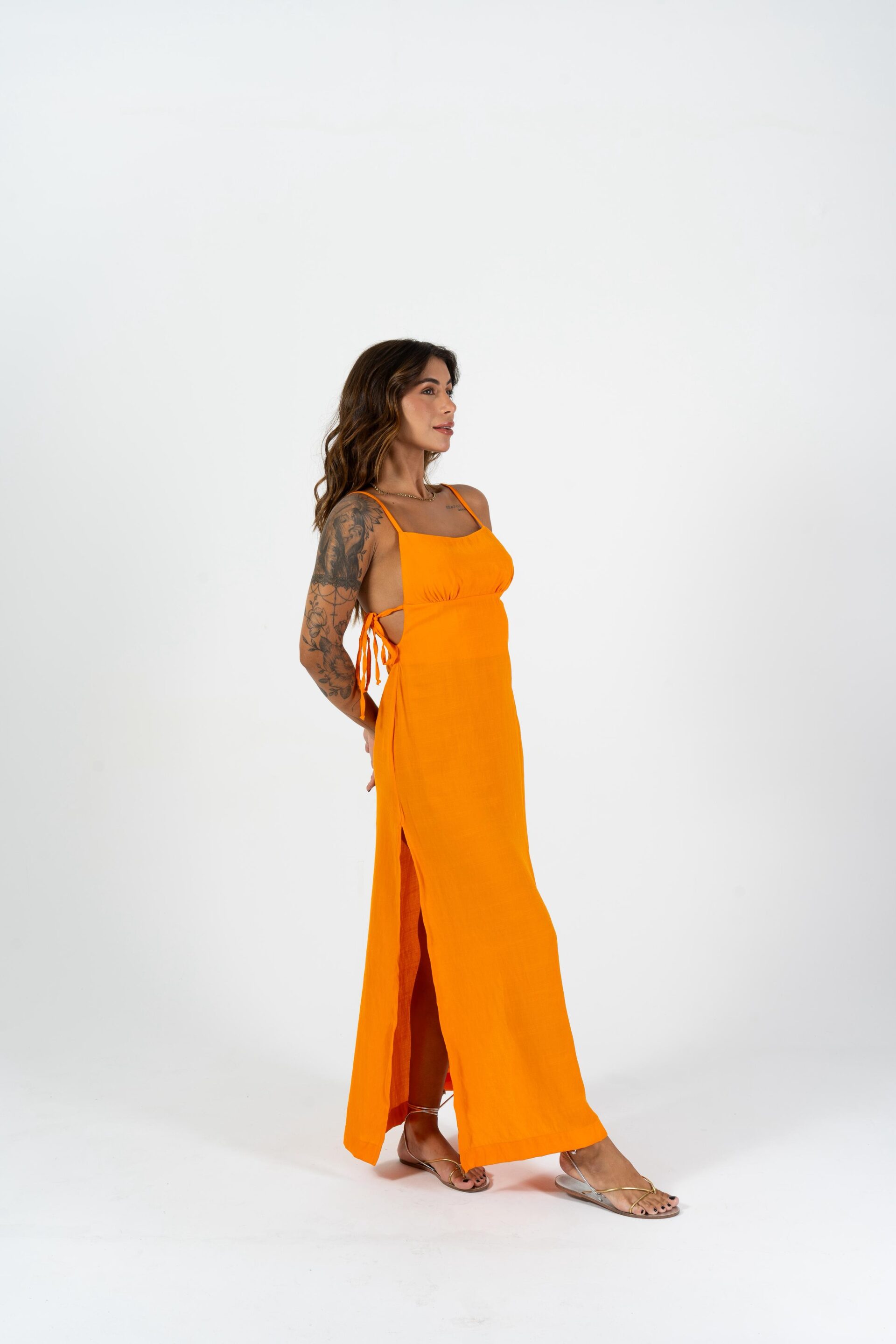 VESTIDO VITORIA LONGO LARANJA