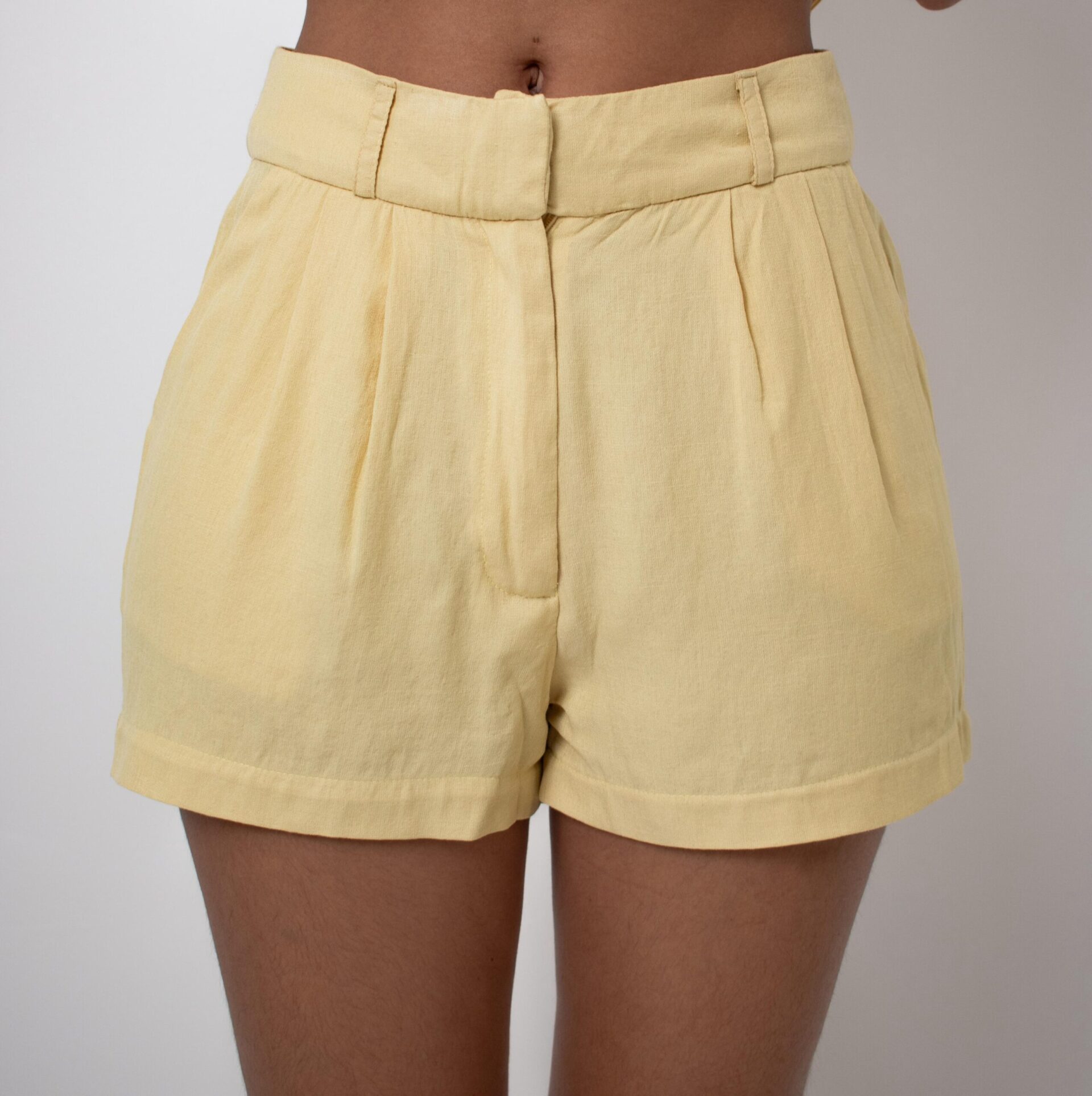 SHORT TAI AMARELO MANTEIGA