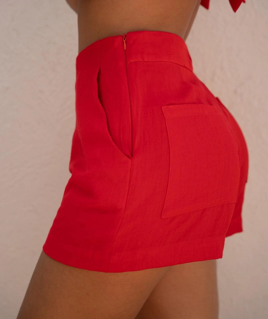 Alternative view of SHORT CAROL VERMELHO