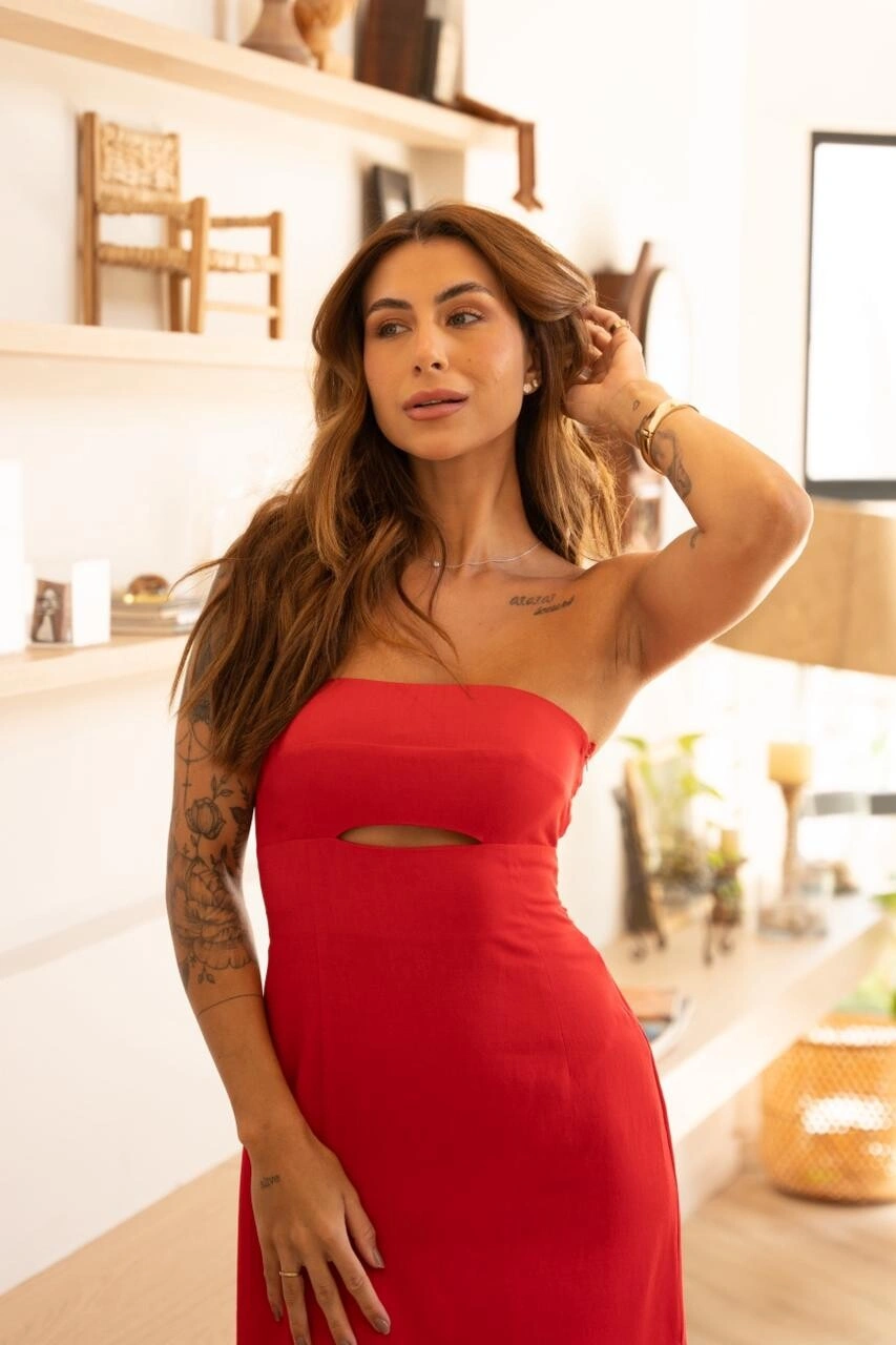 Alternative view of VESTIDO MIDI ELIZA VERMELHO