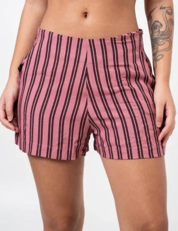 SHORT CAROL LISTRA ROSA