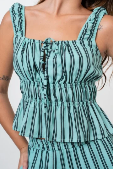 Alternative view of BLUSA LORENA LISTRA VERDE