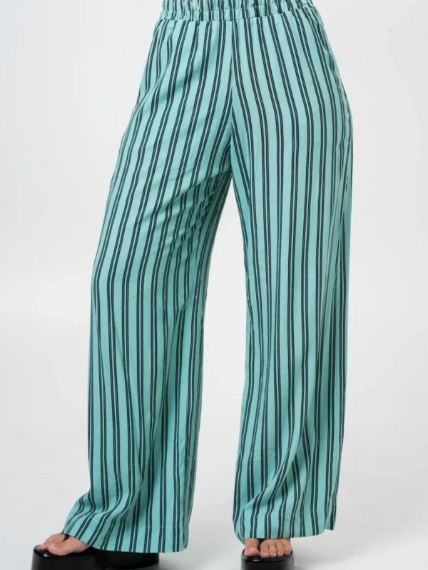 WhatsApp Image 2026-03-05 at 17.34.15